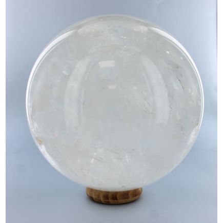 Quartz Sphere No 60