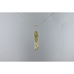 Serpentine Double Point Spiral Pendant